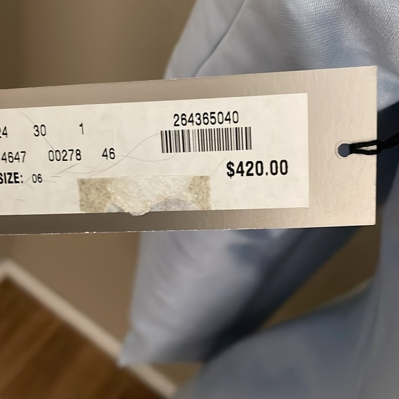 Adrienne Vittadini beautiful blue satin jacket. Size 6 NWT - Picture 5 of 8